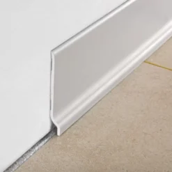 Battiscopa Grigio Chiaro 200 Cm H 70 Mm Progress Profiles 70 BTPR