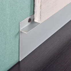 Battiscopa Per Cartongesso 200 Cm All An Argento Progress Profiles Proskirting Ins