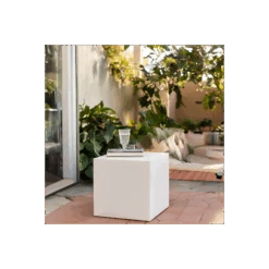 Cubo Multiuso In Polietilene Bianco Per Interni Ed Esterni 5 Cubo Multiuso In Polietilene Bianco Per Interni Ed Esterni -Vendite Ediliamo cubo multiuso in polietilene bianco per interni ed esterni 1