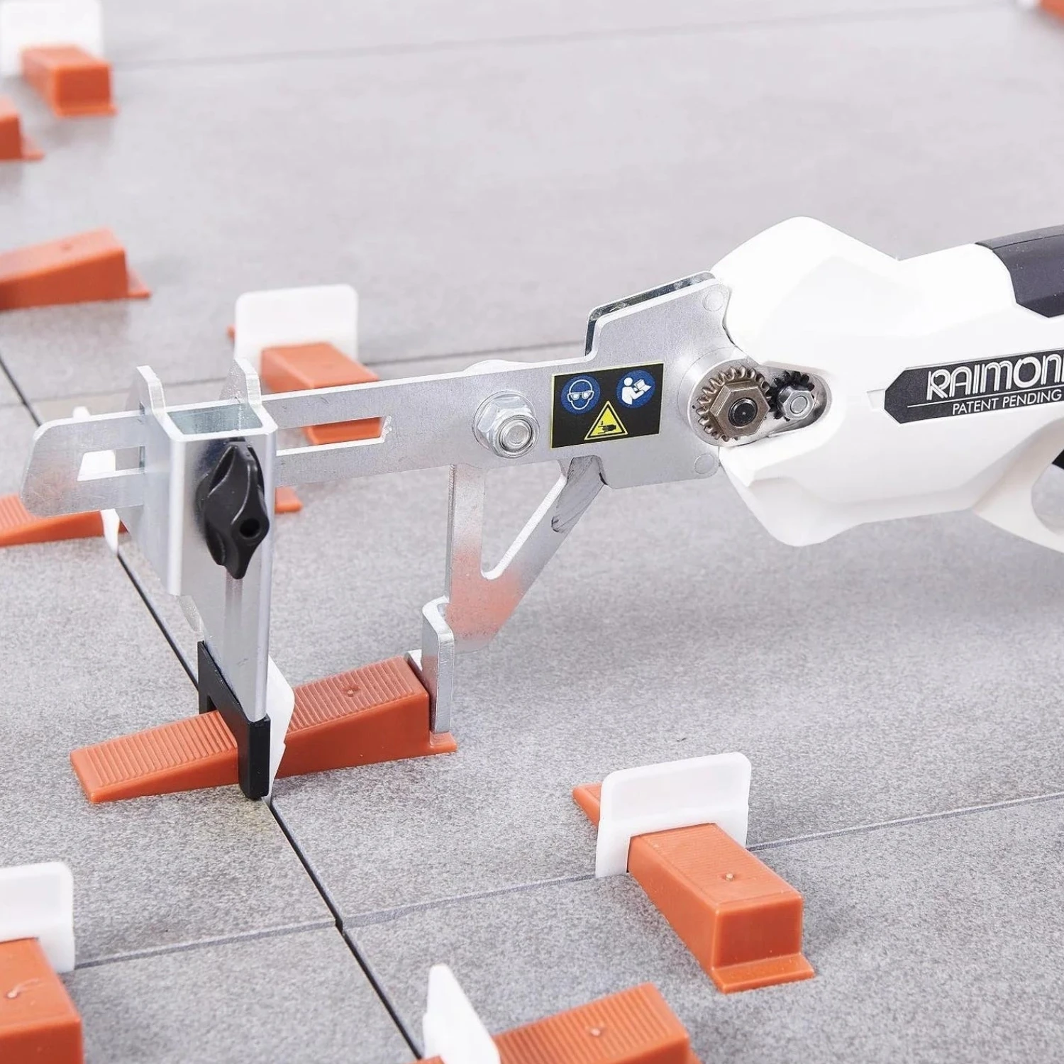 Pinza A Batteria Per Serraggio Cunei Raimondi Levmatic 5 Pinza A Batteria Per Serraggio Cunei Raimondi Levmatic - immagine 5