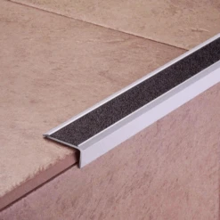 Profilo Paraspigolo 270 Cm PROTECT 124 Profilpas