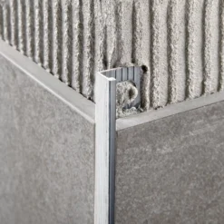 Profilo Per Rivestimenti 270 Cm Proterminal Argento Progress Profiles