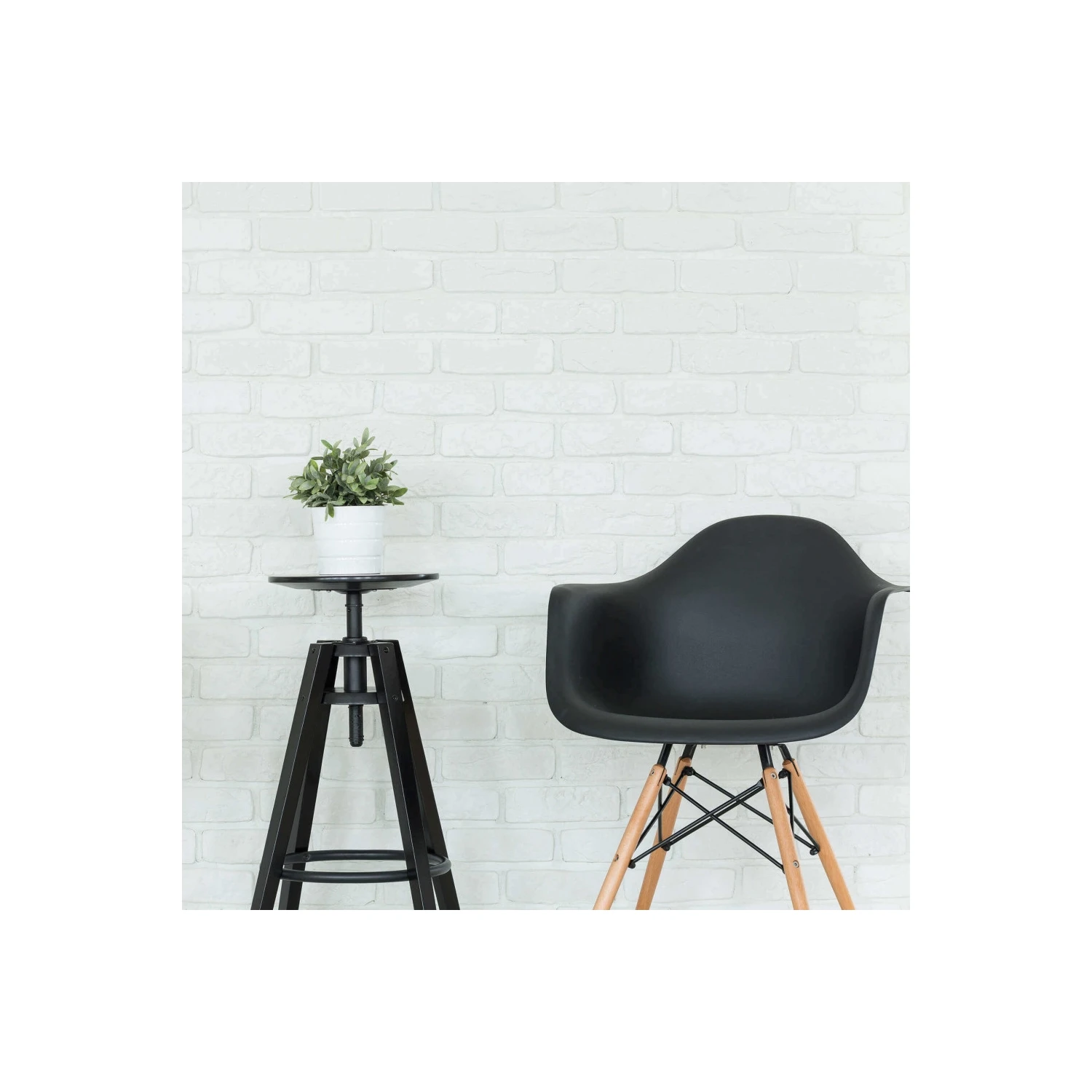 Sedia A Poltroncina Moderna Con Gambe In Legno Nera - Moritz 2 Sedia A Poltroncina Moderna Con Gambe In Legno Nera - Moritz - immagine 2