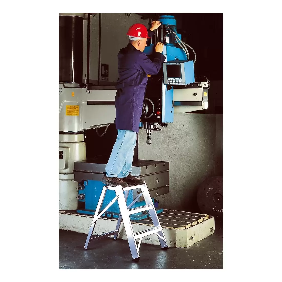 Sgabello Pieghevole Alluminio Frigerio 6027 2 Sgabello Pieghevole Alluminio Frigerio 6027 - immagine 2