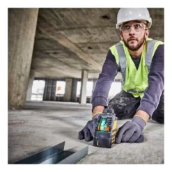 Tracciatore Laser A Croce Raggio Verde 30Mt DeWalt DW088CG -Vendite Ediliamo tracciatore laser a croce raggio verde 30 metri dewalt 7